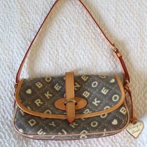 Small Dooney and Bourke Purse